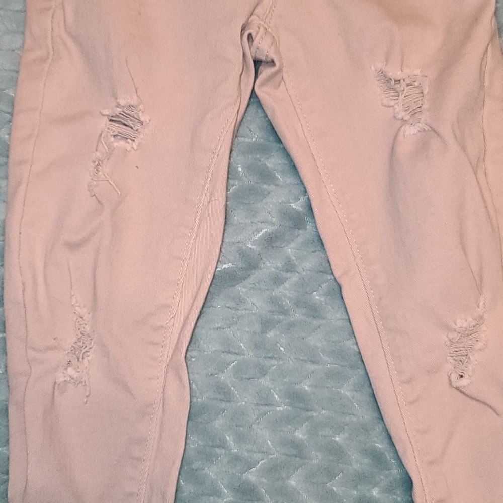 Pink Ripped Jeans - Picture 4 of 4